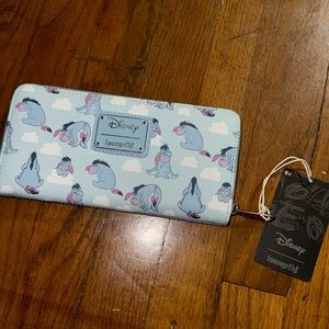 BNWT- DISNEY LOUNGEFLY WALLET